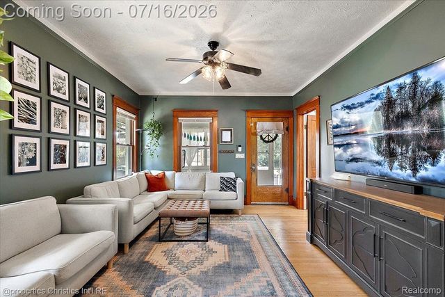 1416 W Marshall Street, Ferndale, MI 48220