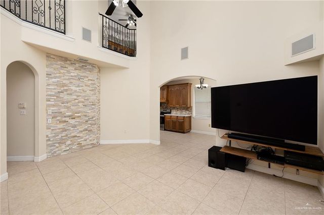 209 Baylor Avenue, Mcallen, TX 78504