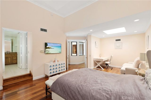 2235 Century Hill, Los Angeles, CA 90067