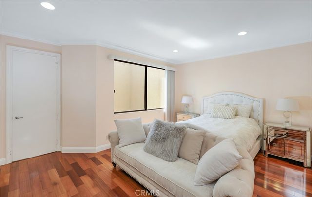 2235 Century Hill, Los Angeles, CA 90067