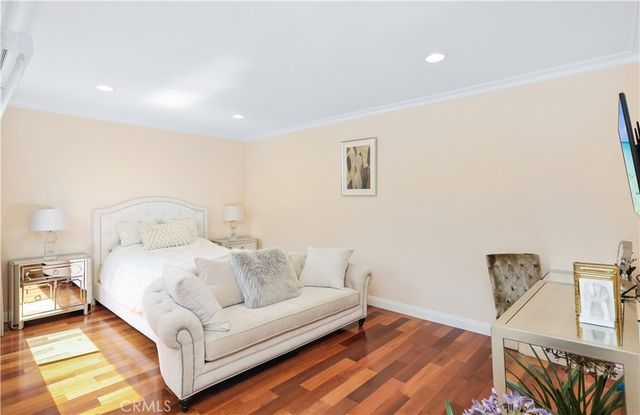 2235 Century Hill, Los Angeles, CA 90067