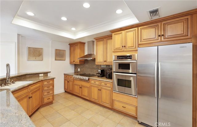 2235 Century Hill, Los Angeles, CA 90067