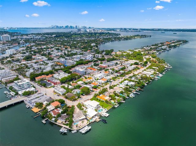 642 86th St, Miami Beach, FL 33141