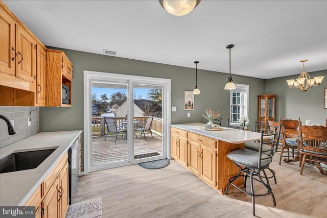 3481 CORONET AVE, Lancaster, PA 17601