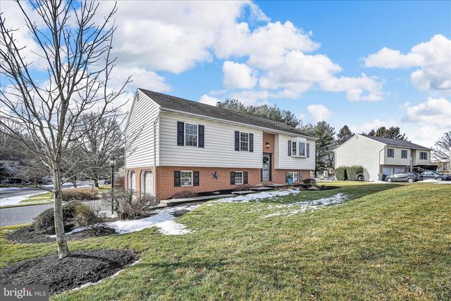 3481 CORONET AVE, Lancaster, PA 17601