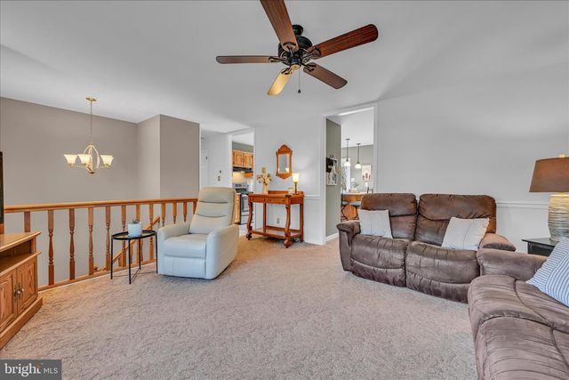 3481 CORONET AVE, Lancaster, PA 17601