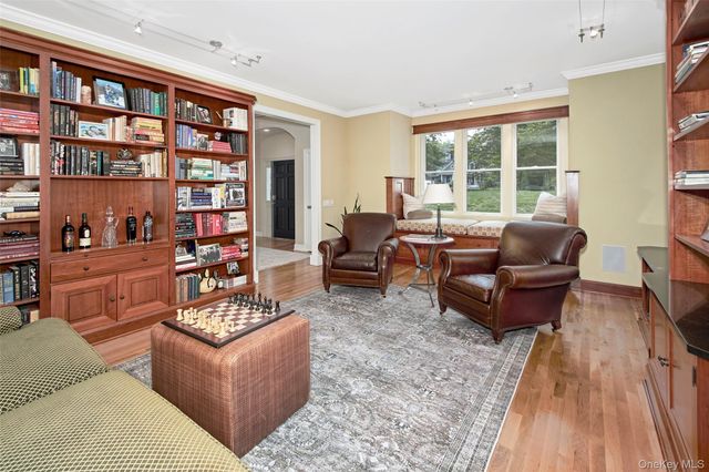 17 Byram Meadows Road, Chappaqua, NY 10514