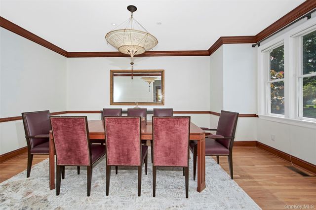 17 Byram Meadows Road, Chappaqua, NY 10514