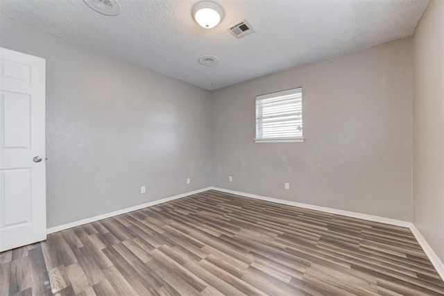 24 Seneca Drive, Shawnee, OK 74801