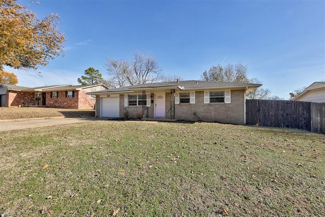 24 Seneca Drive, Shawnee, OK 74801