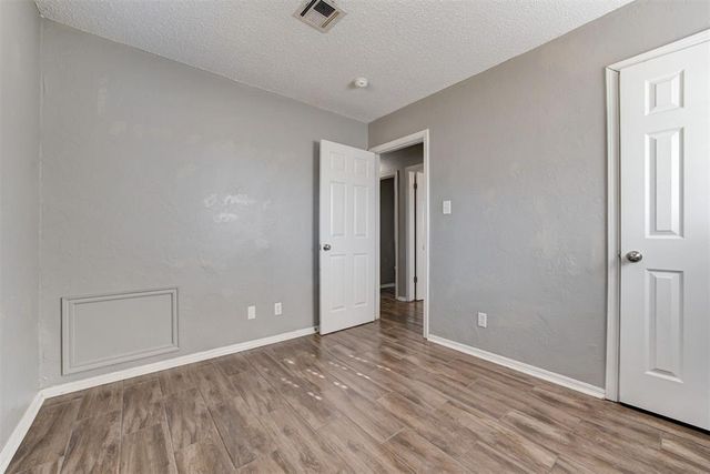 24 Seneca Drive, Shawnee, OK 74801