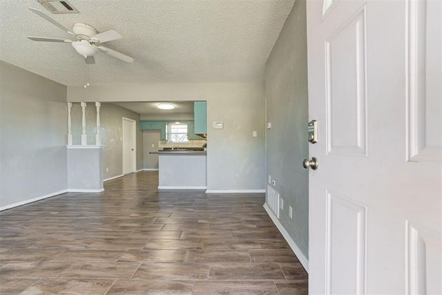 24 Seneca Drive, Shawnee, OK 74801