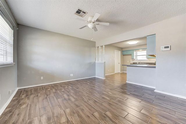 24 Seneca Drive, Shawnee, OK 74801