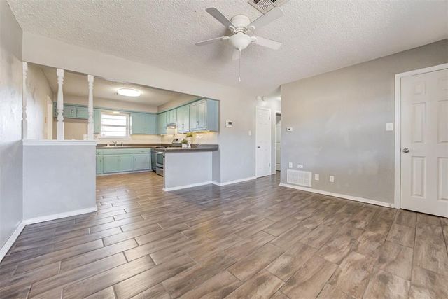 24 Seneca Drive, Shawnee, OK 74801