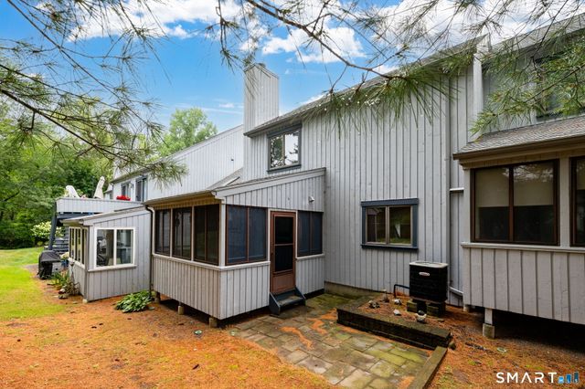1469 Farmington Avenue 46, Bristol, CT 06010