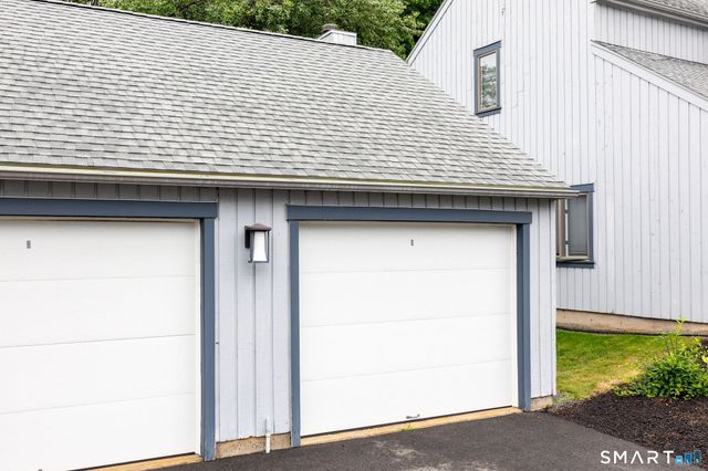 1469 Farmington Avenue 46, Bristol, CT 06010