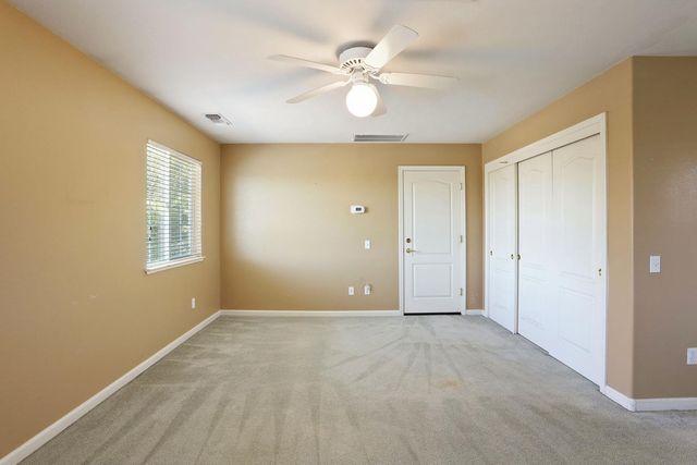 624 Summerton Ln, Turlock, CA 95382