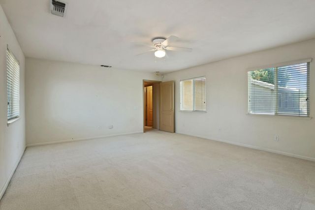 624 Summerton Ln, Turlock, CA 95382