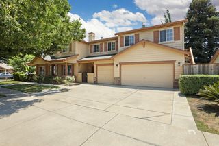 624 Summerton Ln, Turlock, CA 95382
