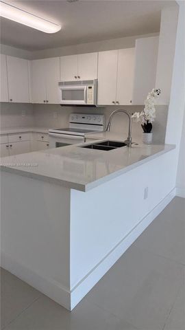 10 Aragon Ave 713, Coral Gables, FL 33134