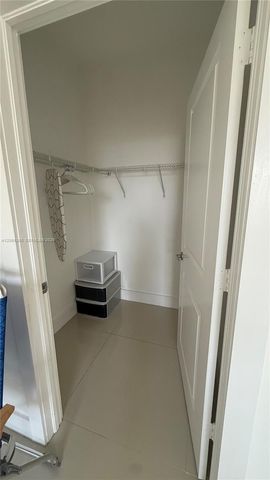 10 Aragon Ave 713, Coral Gables, FL 33134