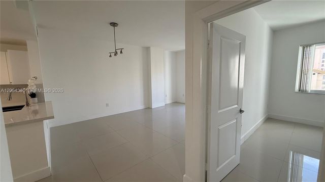 10 Aragon Ave 713, Coral Gables, FL 33134