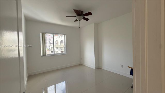 10 Aragon Ave 713, Coral Gables, FL 33134