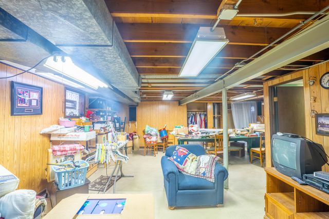 5734 S Melvina Avenue, Chicago, IL 60638