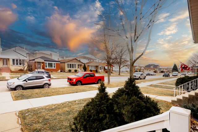 5734 S Melvina Avenue, Chicago, IL 60638