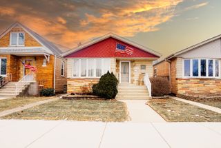 5734 S Melvina Avenue, Chicago, IL 60638
