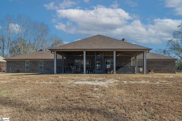 4034 Greenpond Road, Gray Court, SC 29645