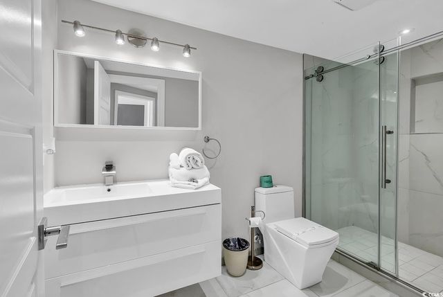 305 21st Ave S Apt 113, Myrtle Beach, SC 29577