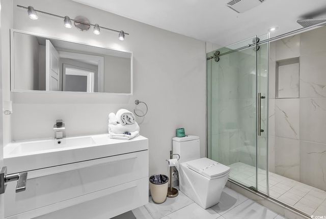 305 21st Ave S Apt 113, Myrtle Beach, SC 29577