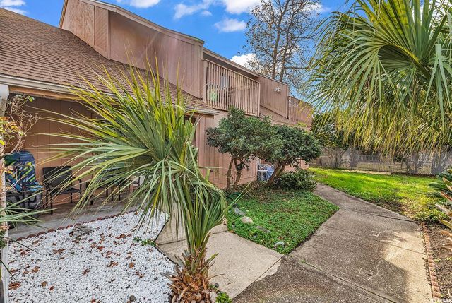 305 21st Ave S Apt 113, Myrtle Beach, SC 29577