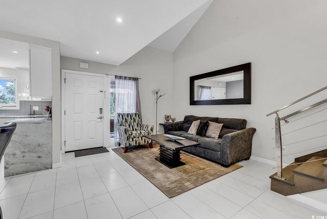 305 21st Ave S Apt 113, Myrtle Beach, SC 29577