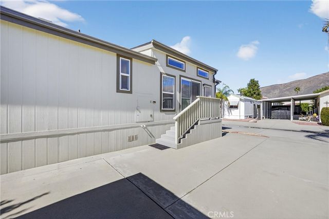 910 Deerwood, San Jacinto, CA 92583