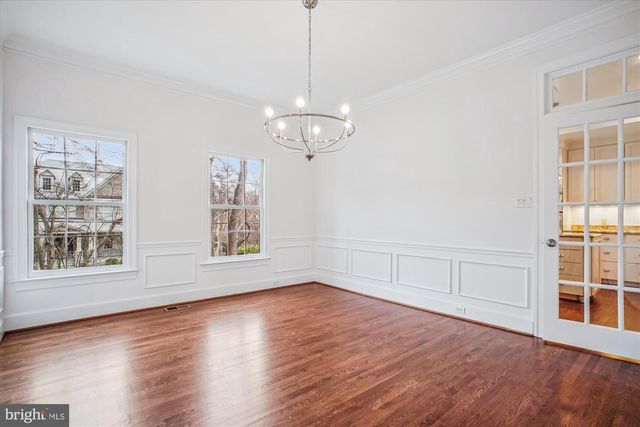 4500 35TH RD N, Arlington, VA 22207