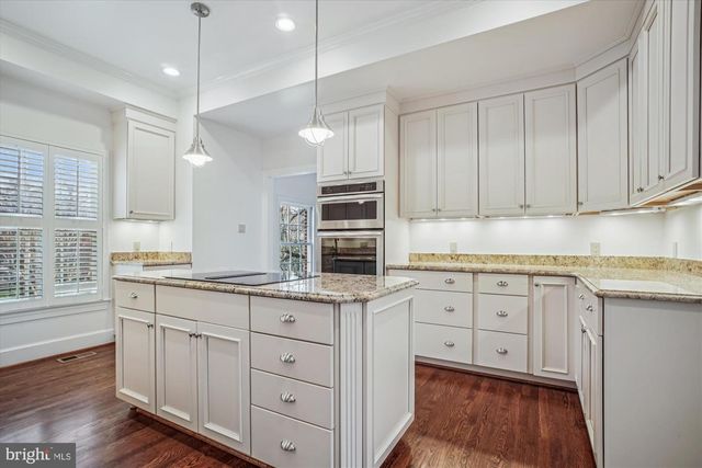 4500 35TH RD N, Arlington, VA 22207