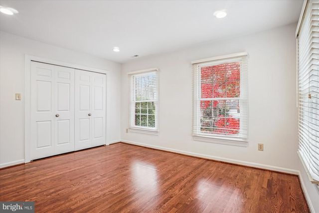 4500 35TH RD N, Arlington, VA 22207