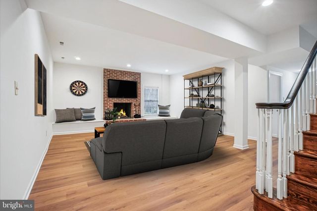 4500 35TH RD N, Arlington, VA 22207