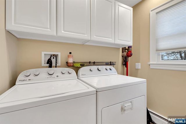 346 Carmita, Rutherford, NJ 07070