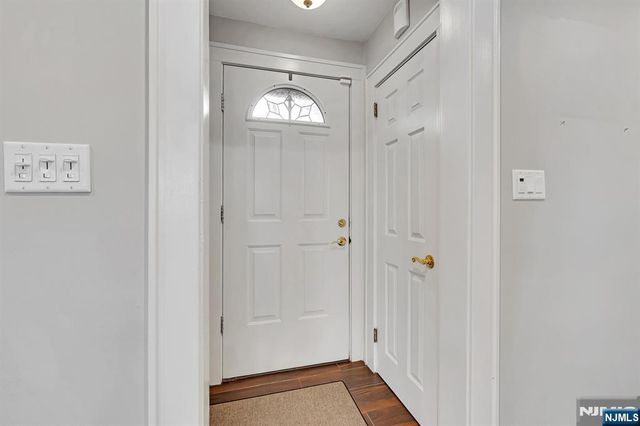 346 Carmita, Rutherford, NJ 07070