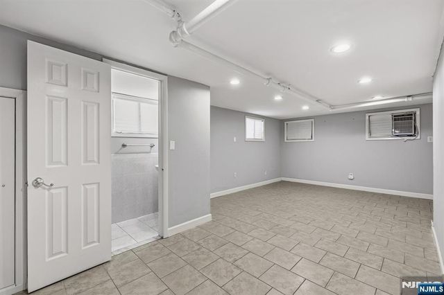 346 Carmita, Rutherford, NJ 07070