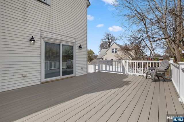346 Carmita, Rutherford, NJ 07070