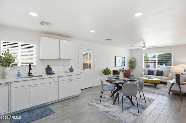 3710 W LATHAM Street, Phoenix, AZ 85009