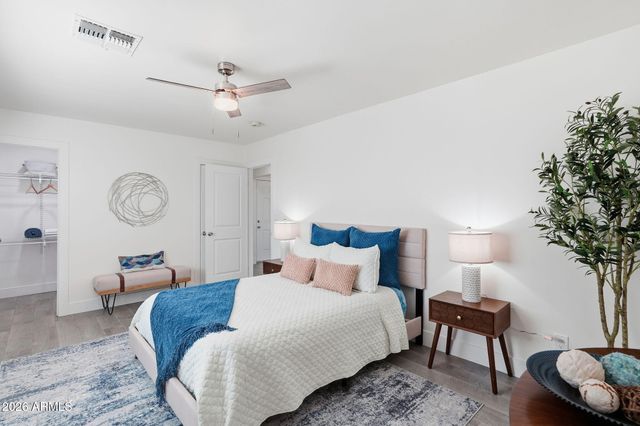 3710 W LATHAM Street, Phoenix, AZ 85009