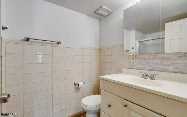 217 Edpas Rd, New Brunswick City, NJ 08901