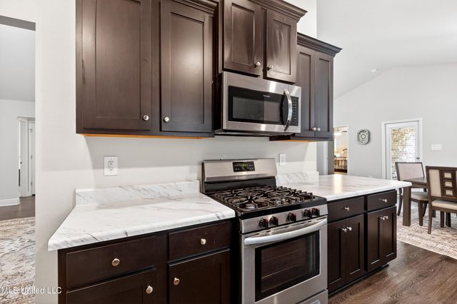 14044 Old Mossy Trail, Gulfport, MS 39503