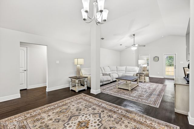 14044 Old Mossy Trail, Gulfport, MS 39503