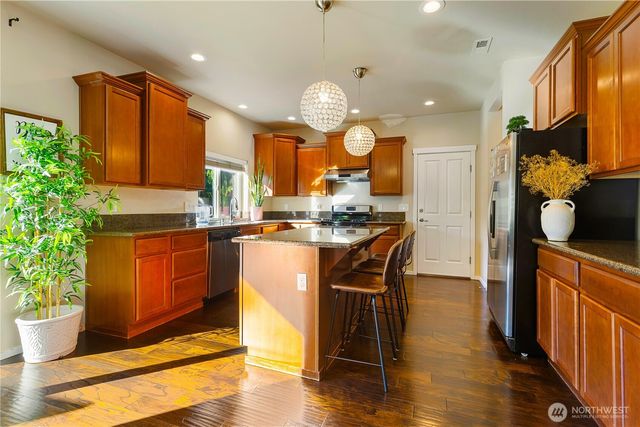 16918 6th Avenue W, Lynnwood, WA 98037